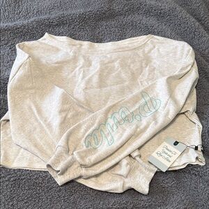 P'tula Gray Crop Top with Blue Logo